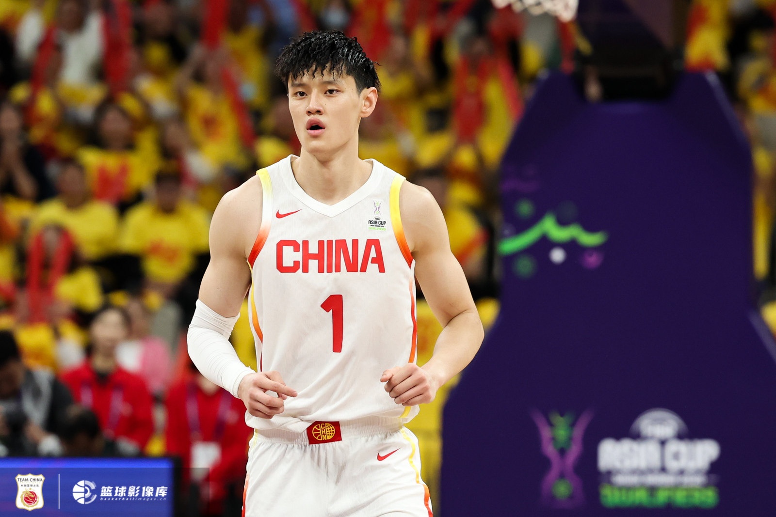 锋线大将-1曾凡博将缺席亚洲杯：伤病恢复情况未达到出战水平
